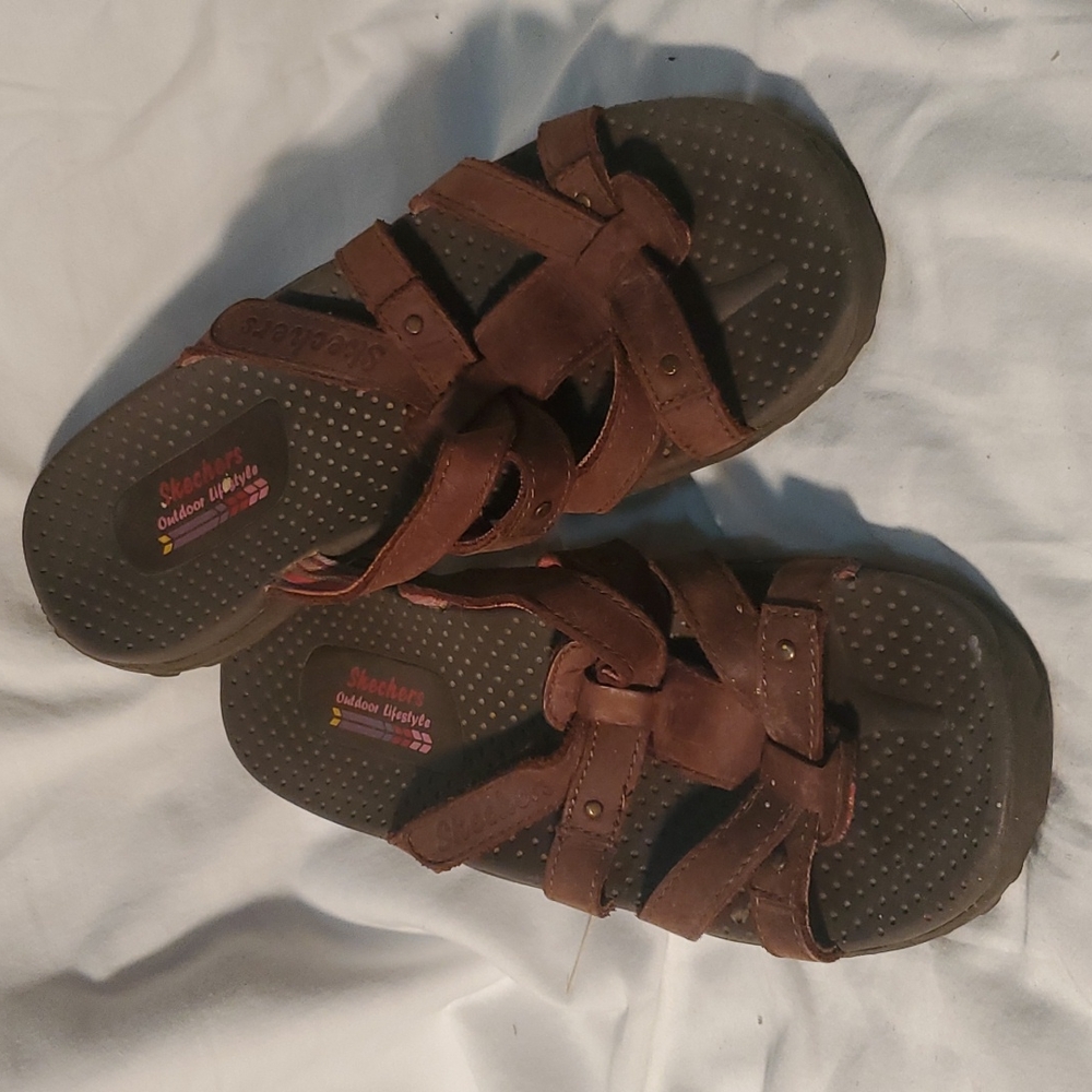 Sketchers leather sandals size 9